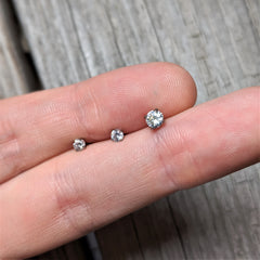 18G 1/4 Clear CZ Gem G23 Titanium 3mm Cartilage Tragus Earring