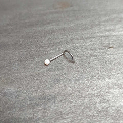 20G 1/4 White Synth Opal G23 Titanium Threadless Left Nose Screw