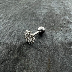 16G 1/4 Clear Gem Starry Flower Cartilage Tragus Earring